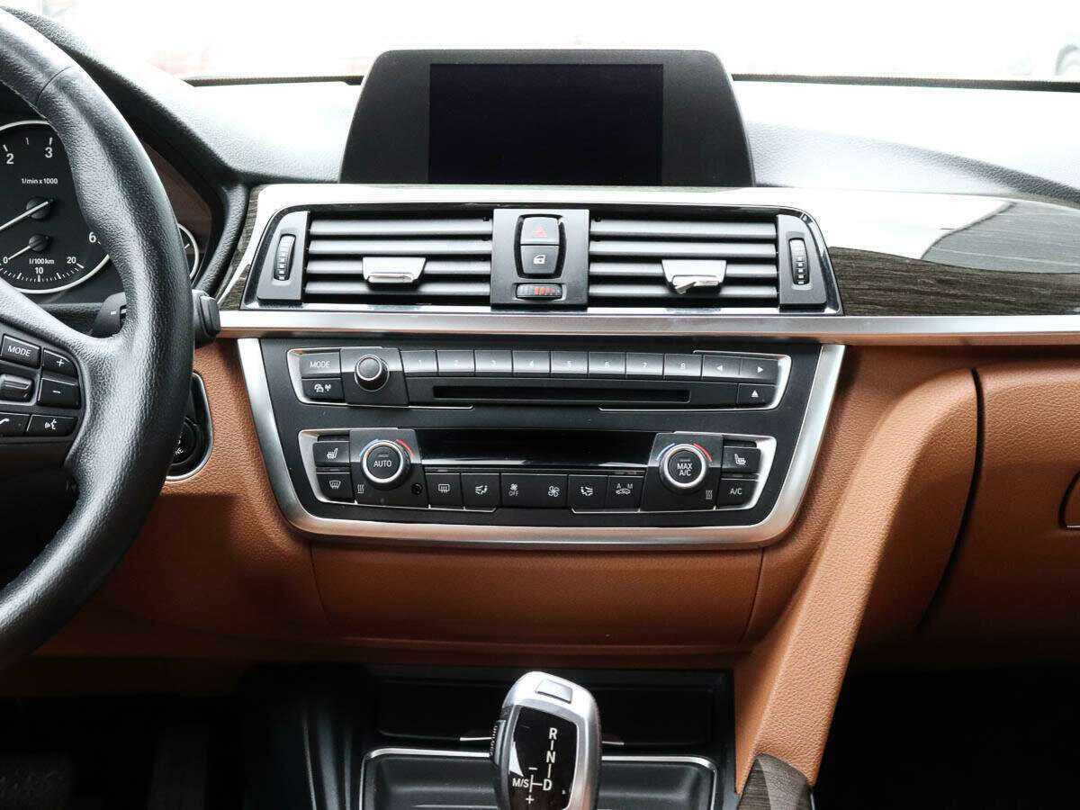 Купить BMW 3 серии, 2014, 179 000 км.. Фото: #9