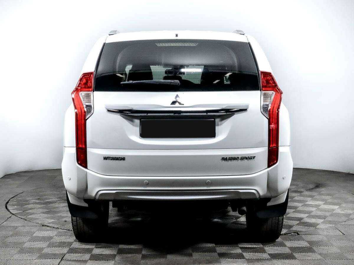 Купить Mitsubishi Pajero Sport, 2017, 165 900 км.. Фото: #4