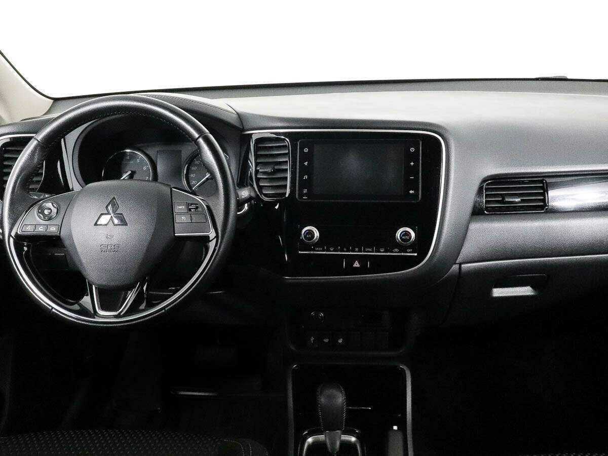 Купить Mitsubishi Outlander, 2021, 89 929 км.. Фото: #8