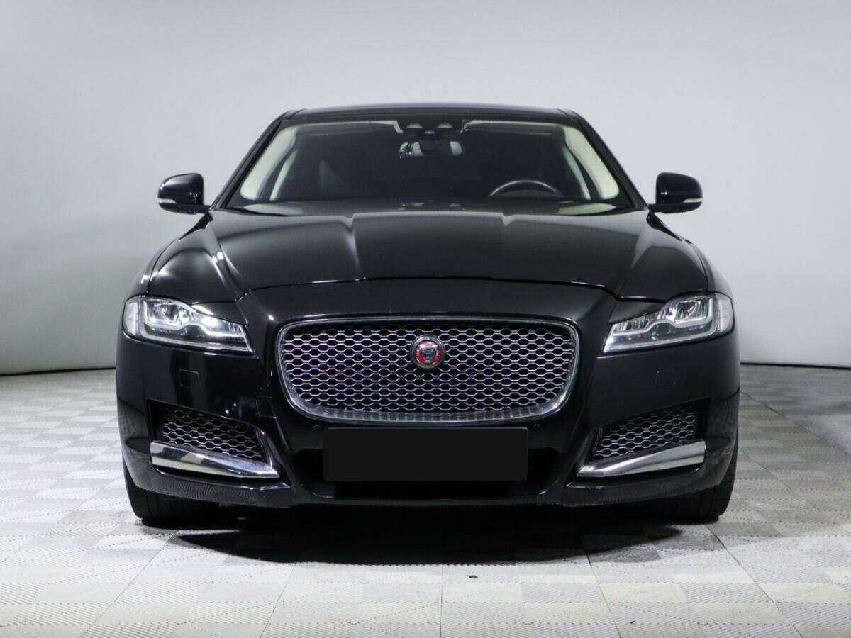 Купить Jaguar XF, 2018, 67 090 км.. Фото: #1