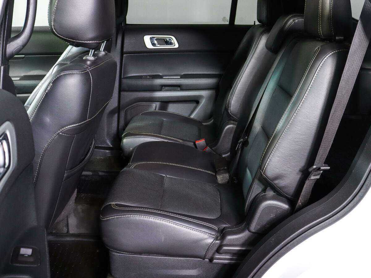 Купить Ford Explorer, 2014, 136 300 км.. Фото: #9