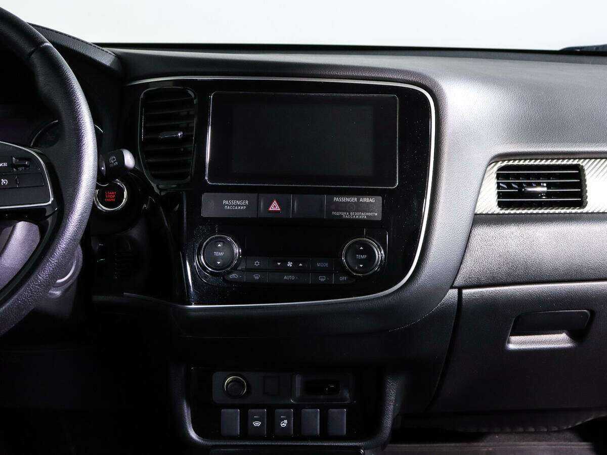 Купить Mitsubishi Outlander, 2018, 53 178 км.. Фото: #12