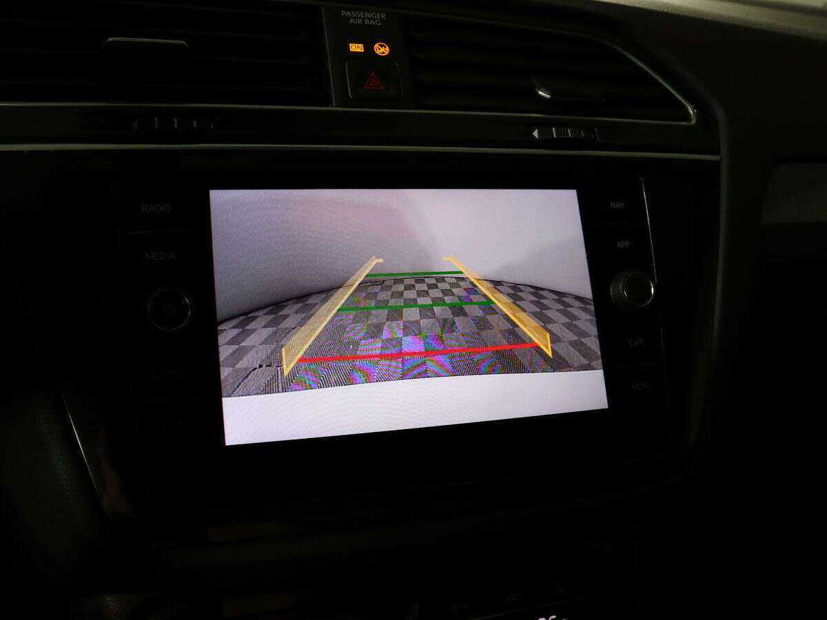 Купить Volkswagen Tiguan, 2020, 43 933 км.. Фото: #14