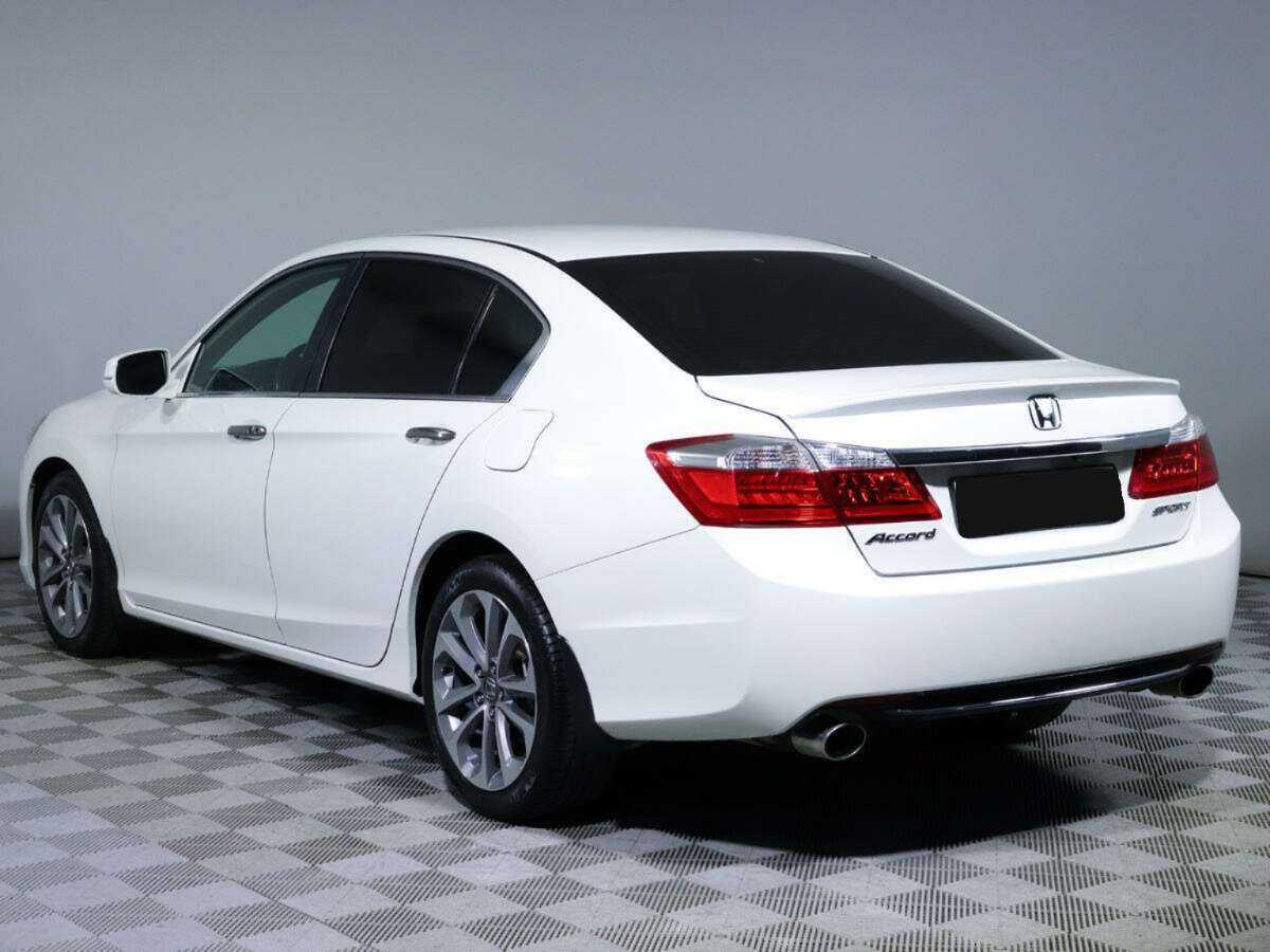 Купить Honda Accord, 2013, 40 485 км.. Фото: #4