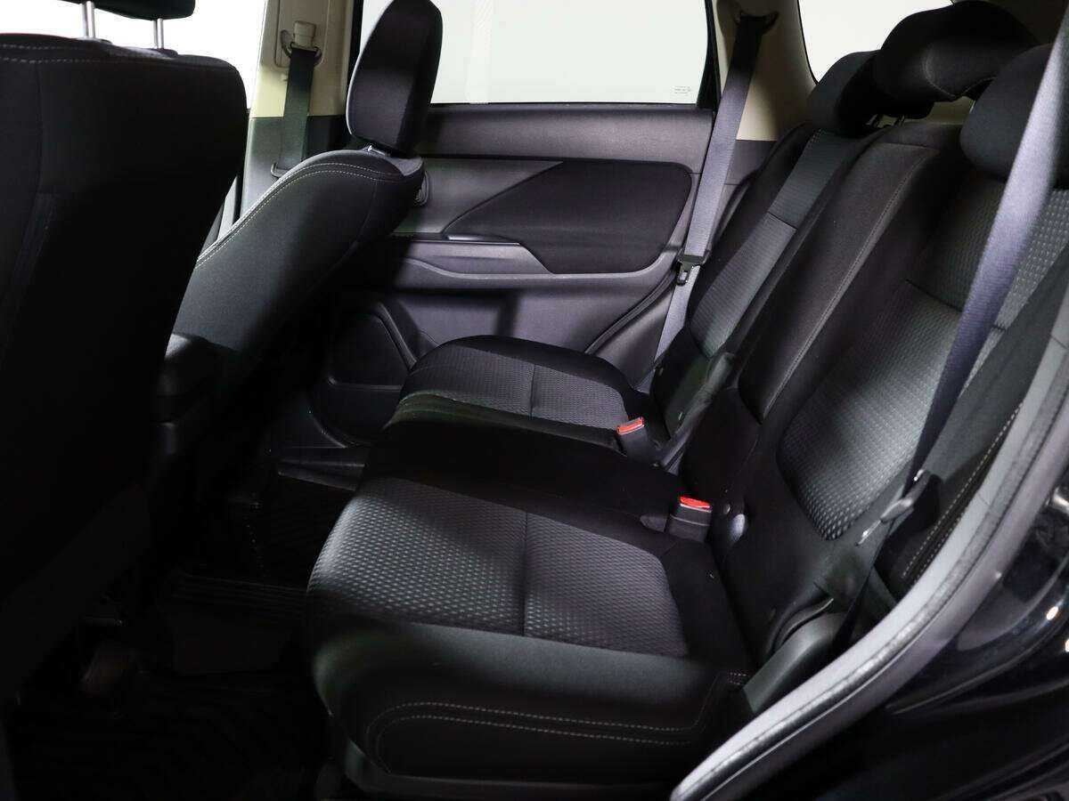 Купить Mitsubishi Outlander, 2018, 98 900 км.. Фото: #11