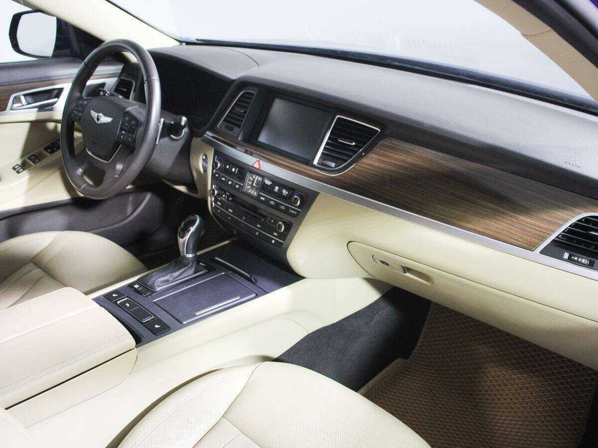 Купить Hyundai Genesis, 2015, 64 400 км.. Фото: #6