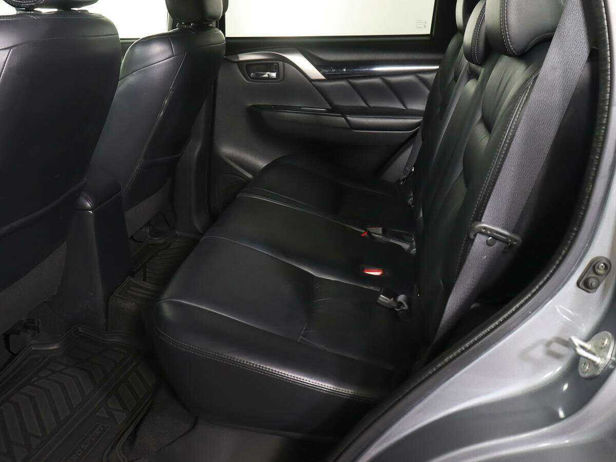 Купить Mitsubishi Pajero Sport, 2017, 91 308 км.. Фото: #8