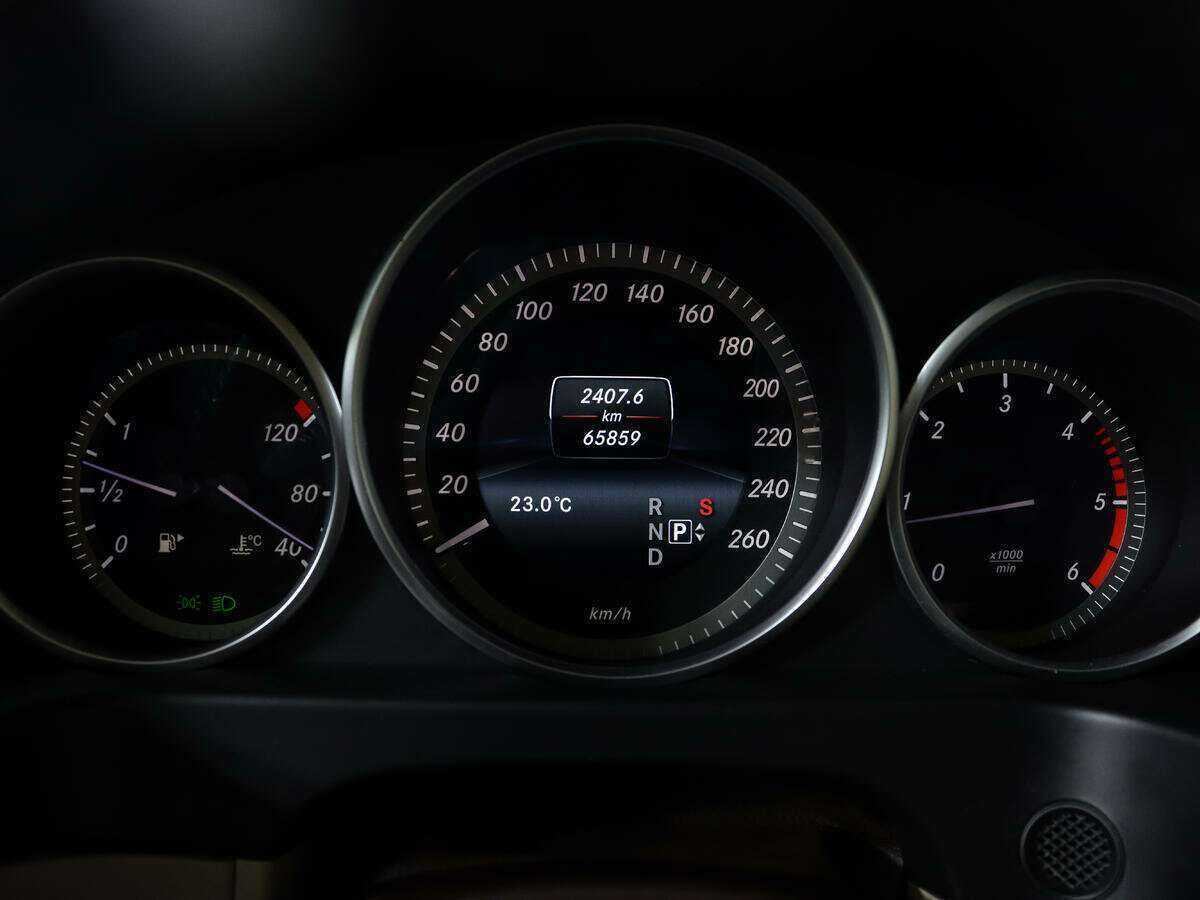 Купить Mercedes-Benz E-Класс, 2015, 65 859 км.. Фото: #8