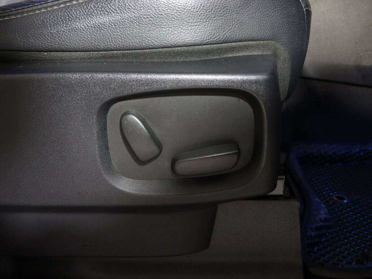 Купить Land Rover Discovery, 2013, 222 266 км.. Фото: #13