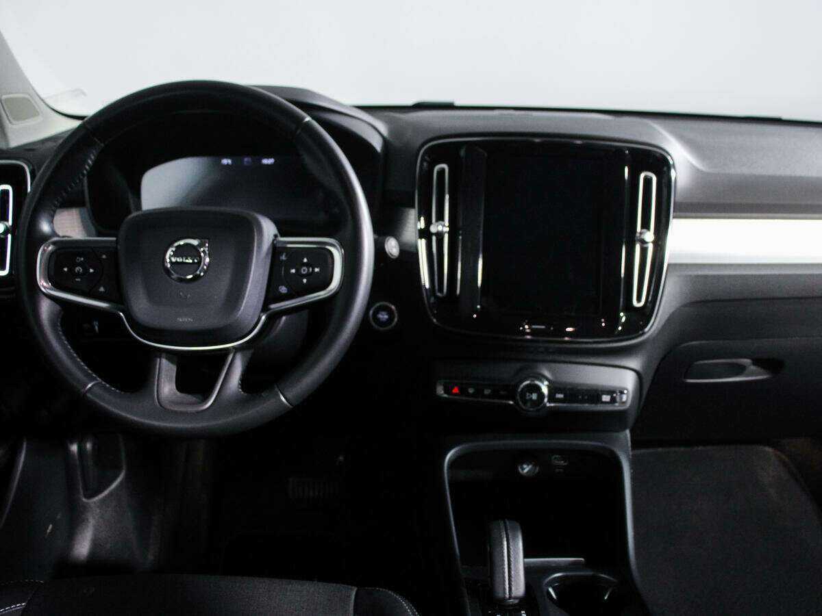 Купить Volvo XC40, 2019, 89 659 км.. Фото: #11