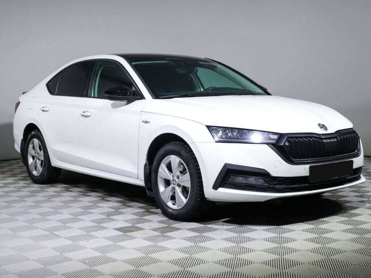 Купить Skoda Octavia, 2021, 61 231 км.. Фото: #2