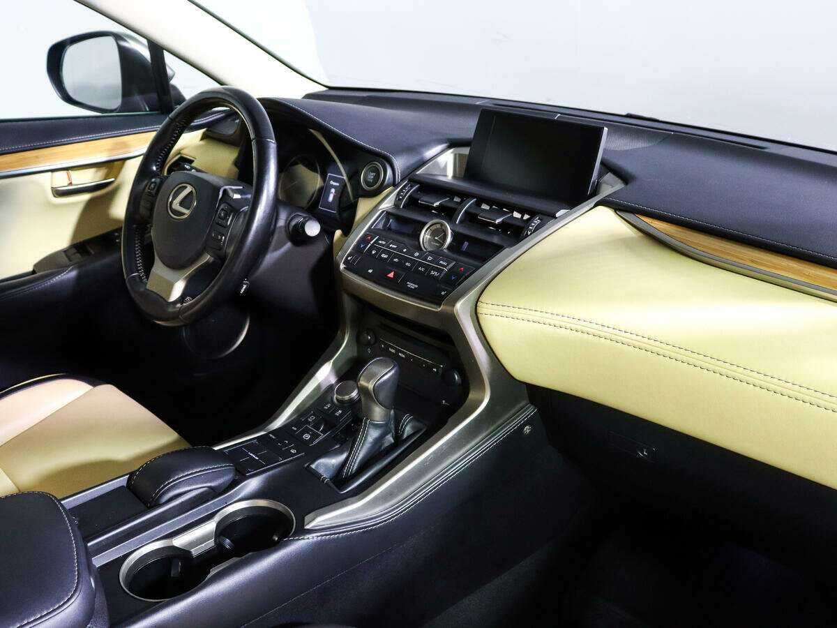 Купить Lexus NX, 2016, 106 000 км.. Фото: #5