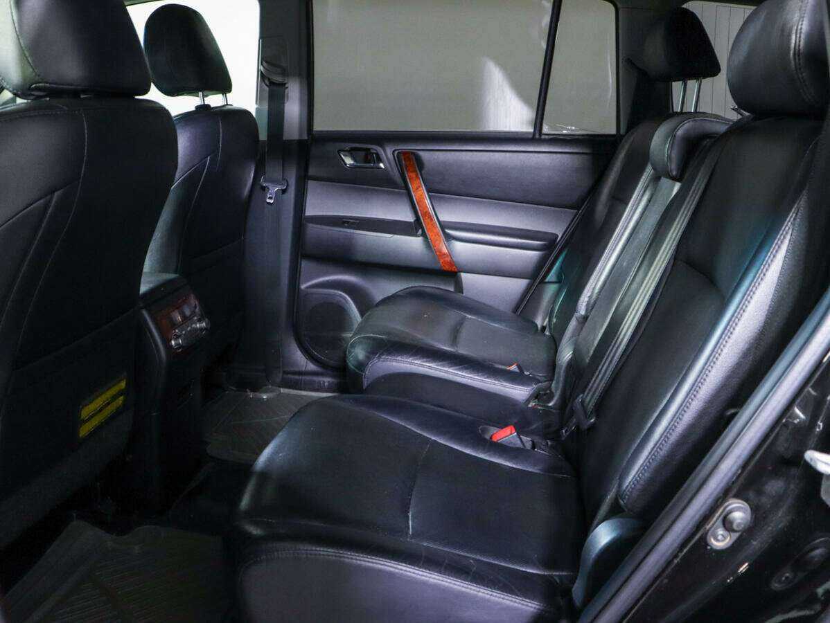 Купить Toyota Highlander, 2012, 124 216 км.. Фото: #9