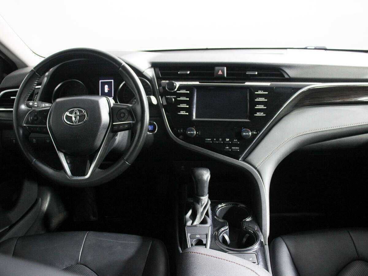 Купить Toyota Camry, 2020, 67 377 км.. Фото: #11