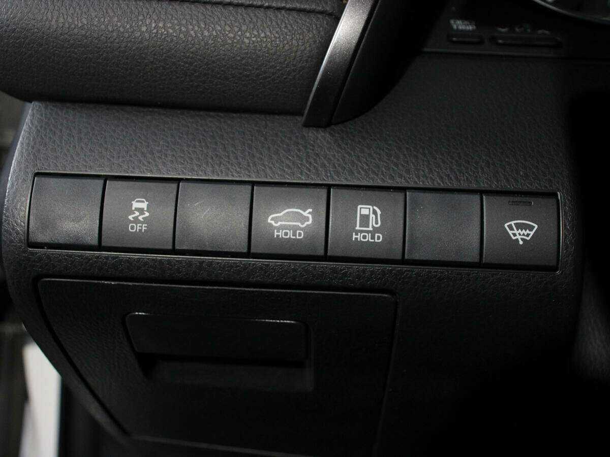 Купить Toyota Camry, 2020, 67 377 км.. Фото: #18