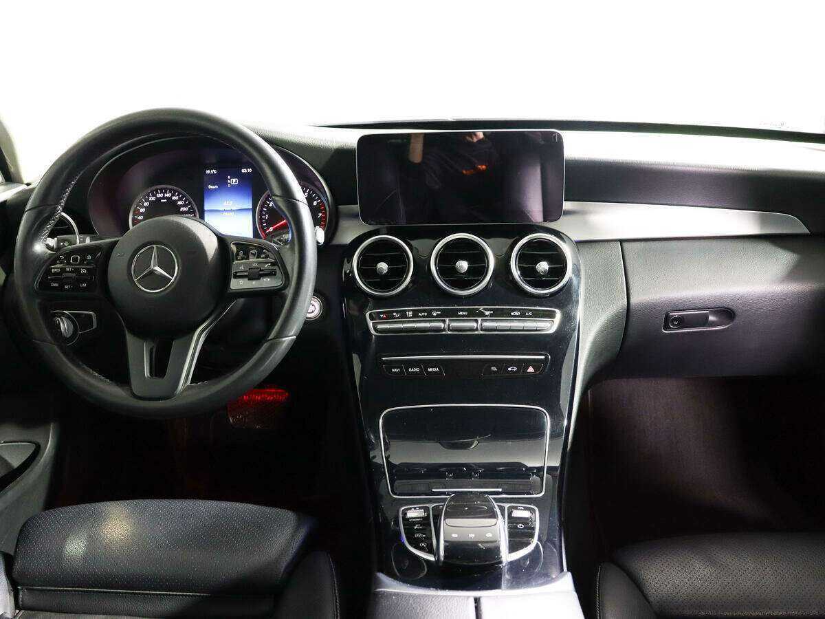 Купить Mercedes-Benz C-Класс, 2018, 145 809 км.. Фото: #9