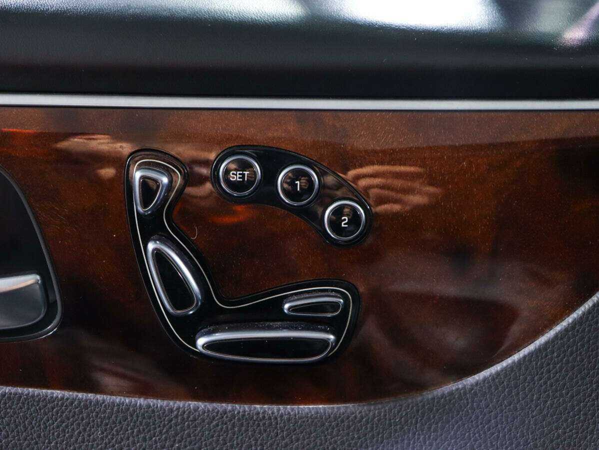 Купить Hyundai Equus, 2014, 185 205 км.. Фото: #16