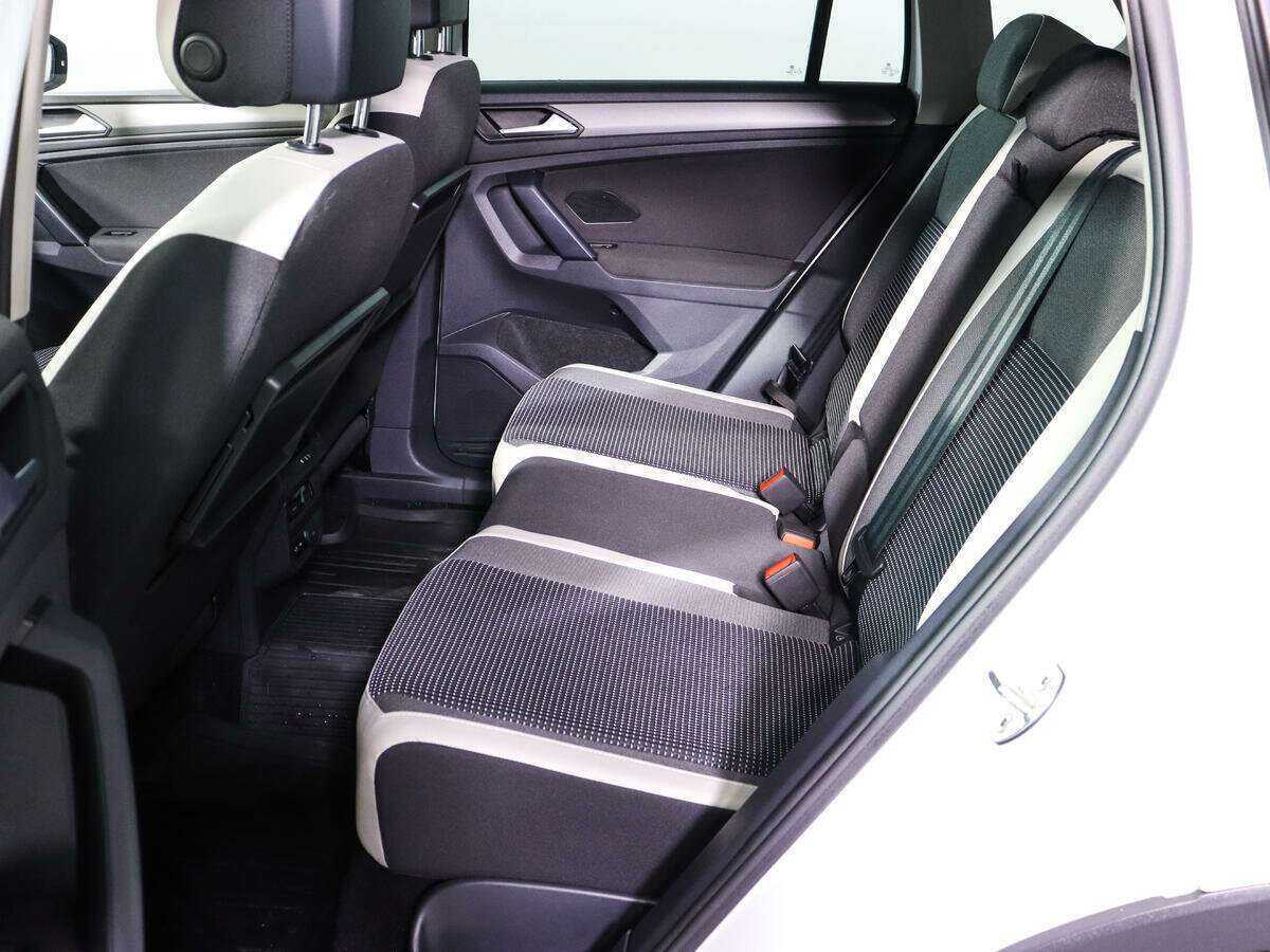 Купить Volkswagen Tiguan, 2020, 52 031 км.. Фото: #7