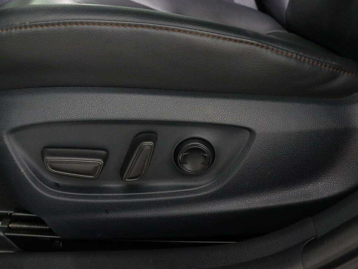 Купить Toyota Camry, 2018, 94 345 км.. Фото: #16