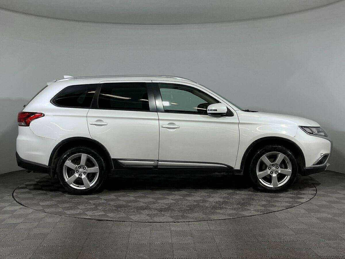 Купить Mitsubishi Outlander, 2018, 107 583 км.. Фото: #3
