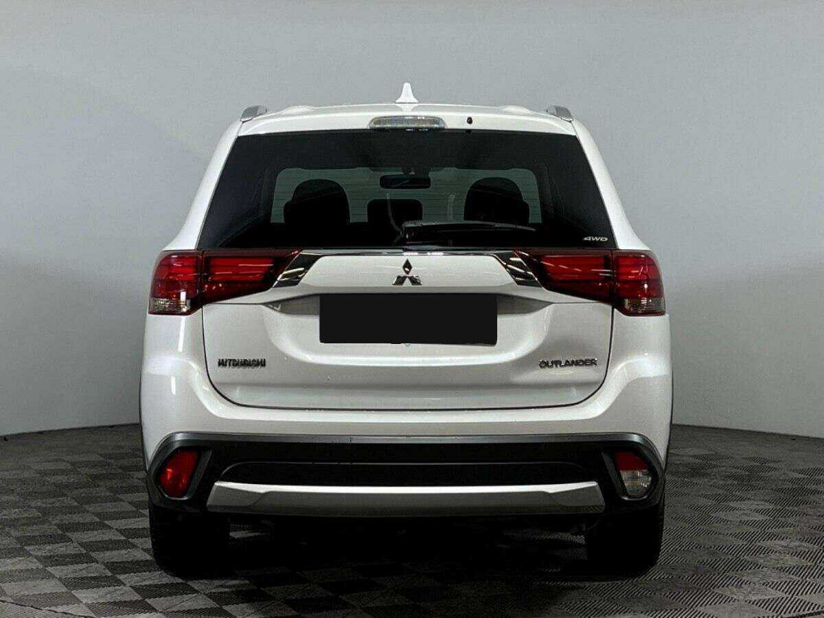 Купить Mitsubishi Outlander, 2018, 107 583 км.. Фото: #5