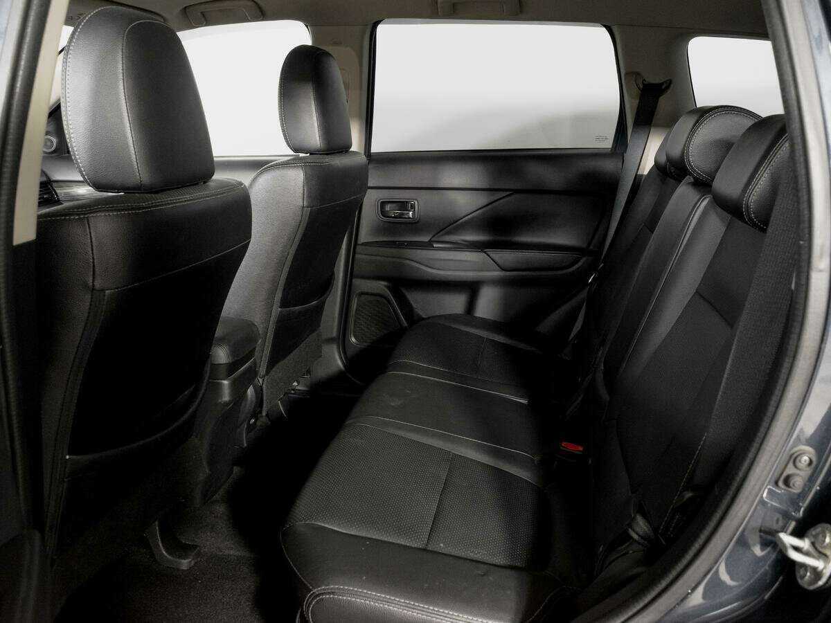Купить Mitsubishi Outlander, 2017, 101 000 км.. Фото: #8