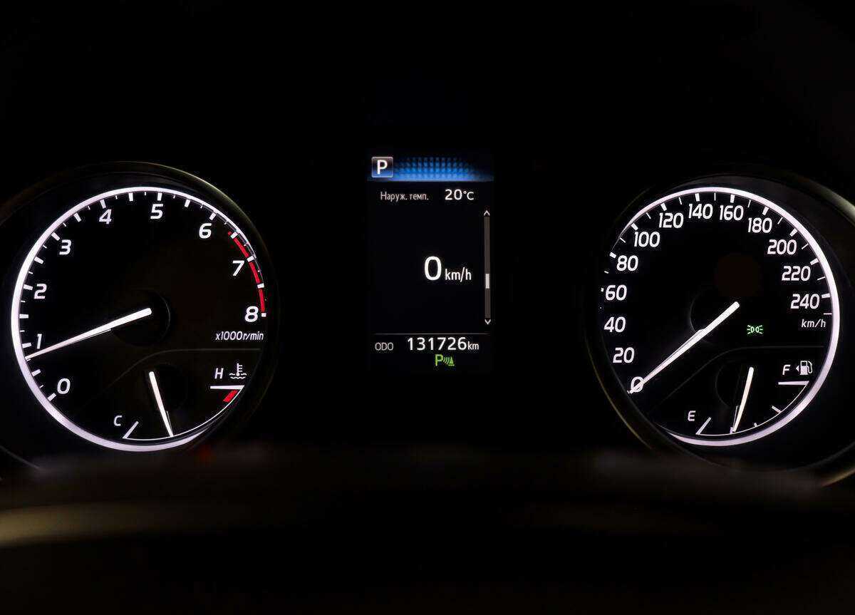 Купить Тойота Камри, 2018, 131 282 км.. Фото: #9