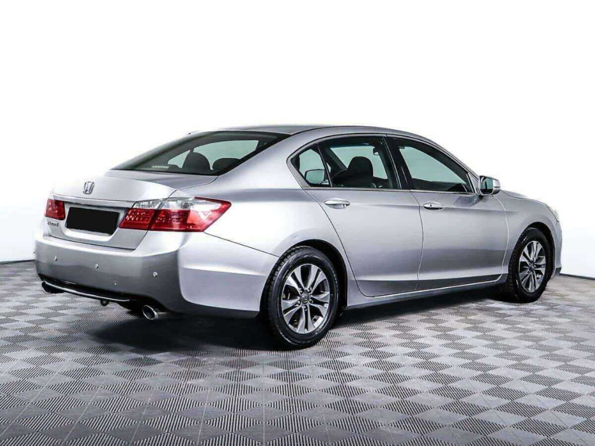 Купить Honda Accord, 2013, 120 001 км.. Фото: #4