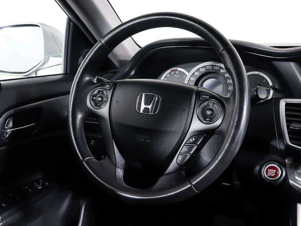 Купить Honda Accord, 2013, 120 001 км.. Фото: #9