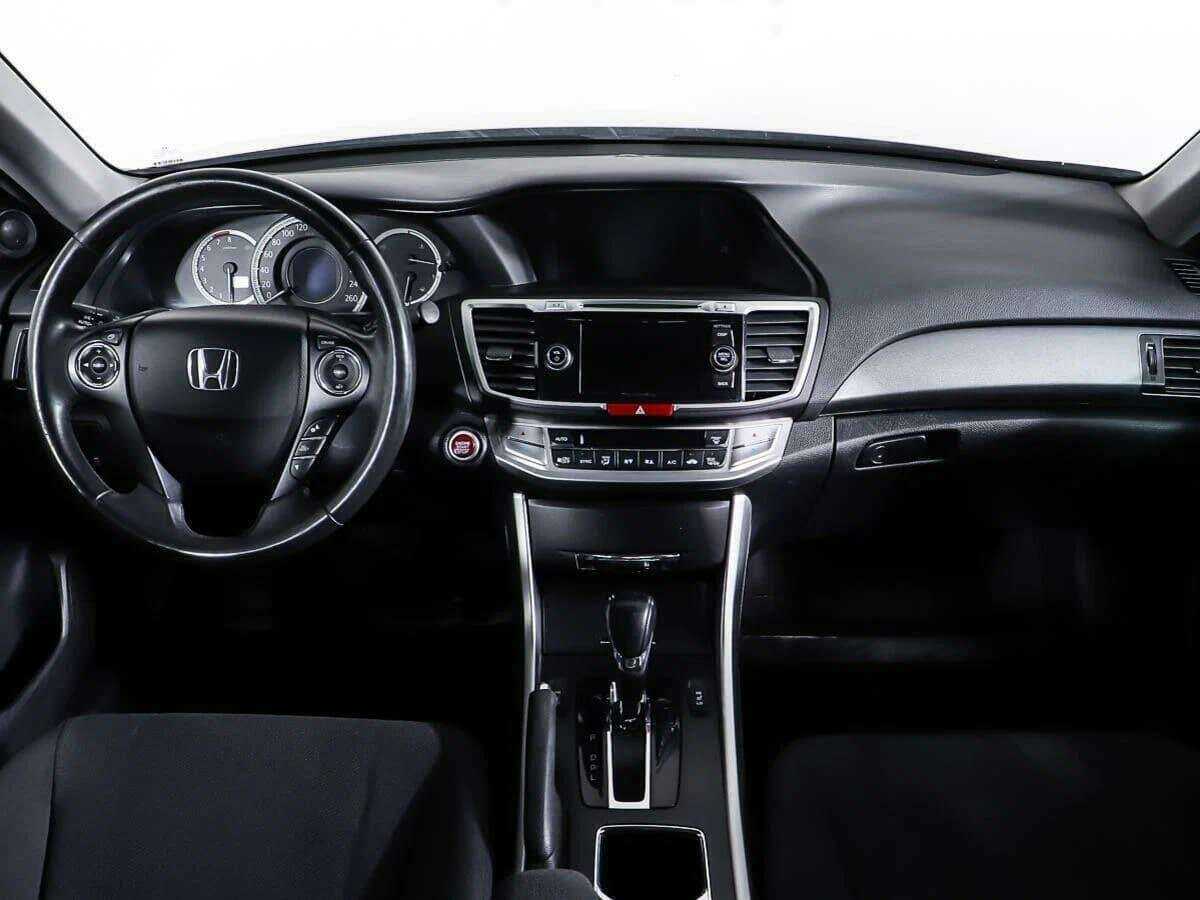 Купить Honda Accord, 2013, 120 001 км.. Фото: #11