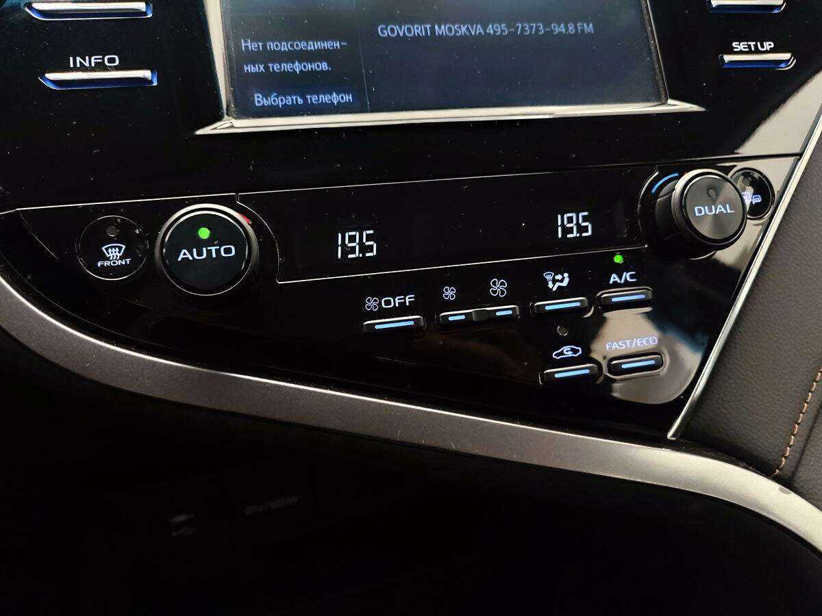 Купить Тойота Камри, 2018, 68 281 км.. Фото: #12