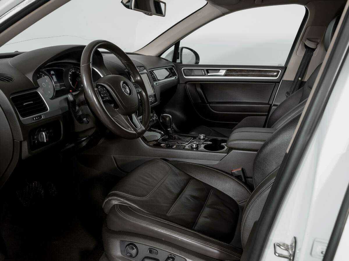Купить Volkswagen Touareg, 2014, 128 712 км.. Фото: #15