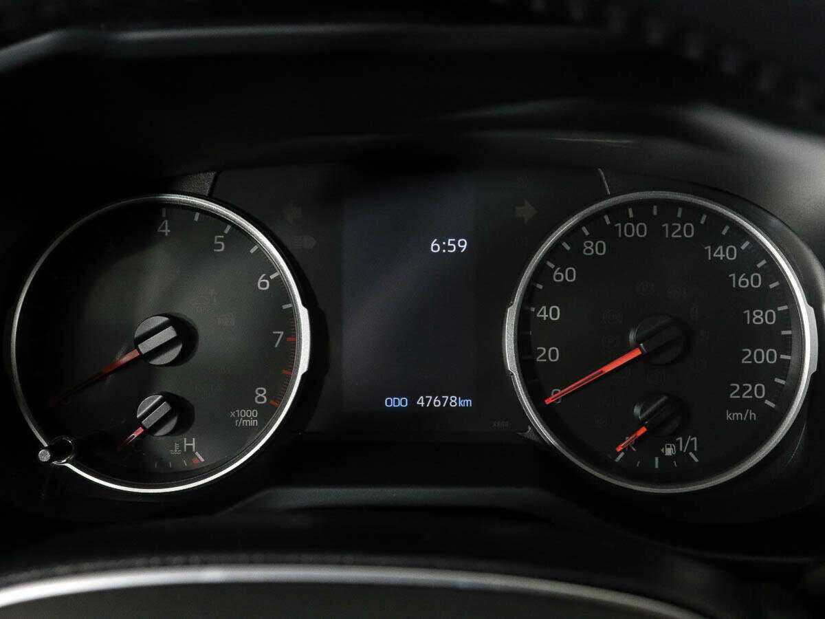 Купить Toyota RAV4, 2020, 47 700 км.. Фото: #8