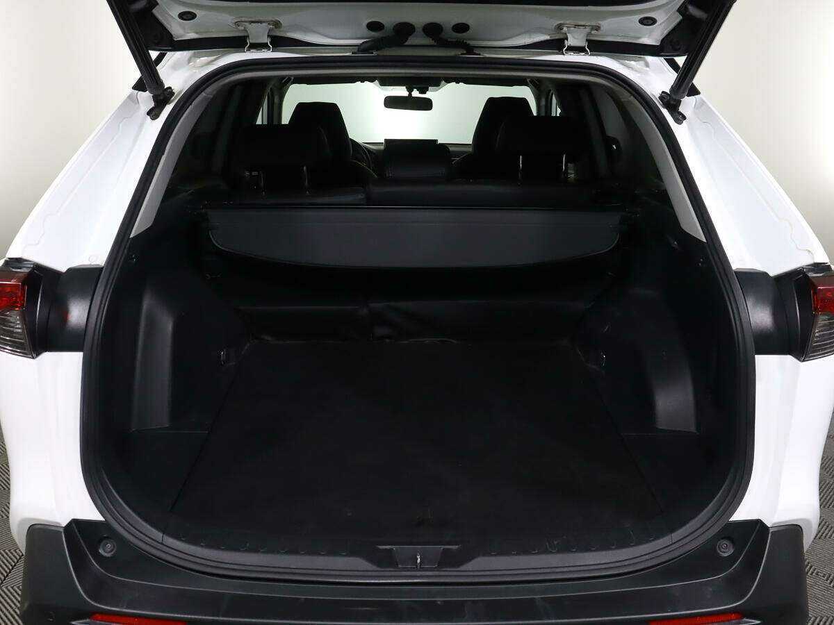Купить Toyota RAV4, 2020, 85 309 км.. Фото: #8