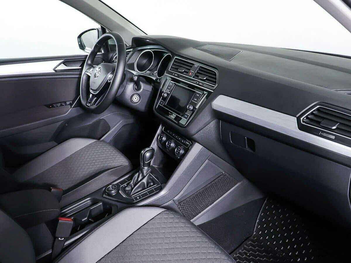Купить Volkswagen Tiguan, 2017, 77 474 км.. Фото: #8