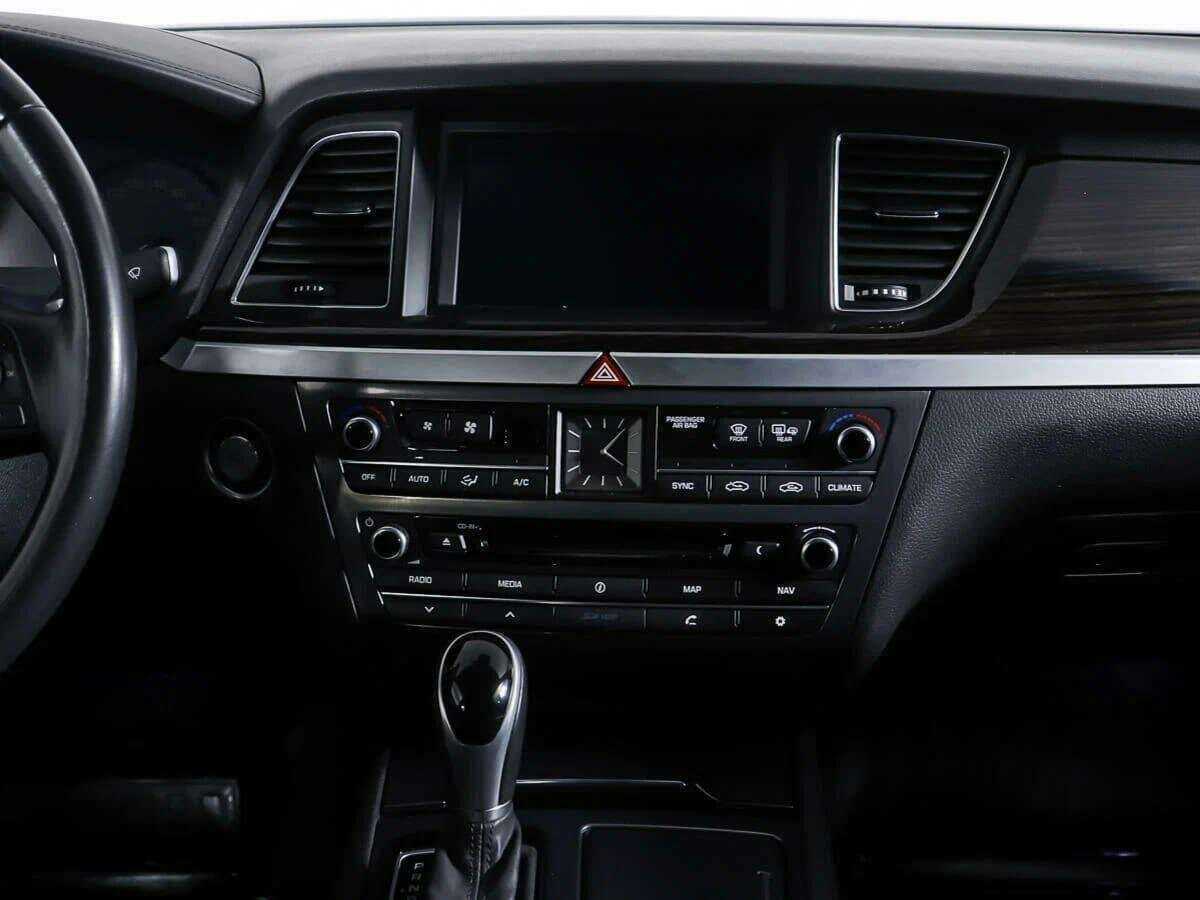Купить Hyundai Genesis, 2014, 54 438 км.. Фото: #11