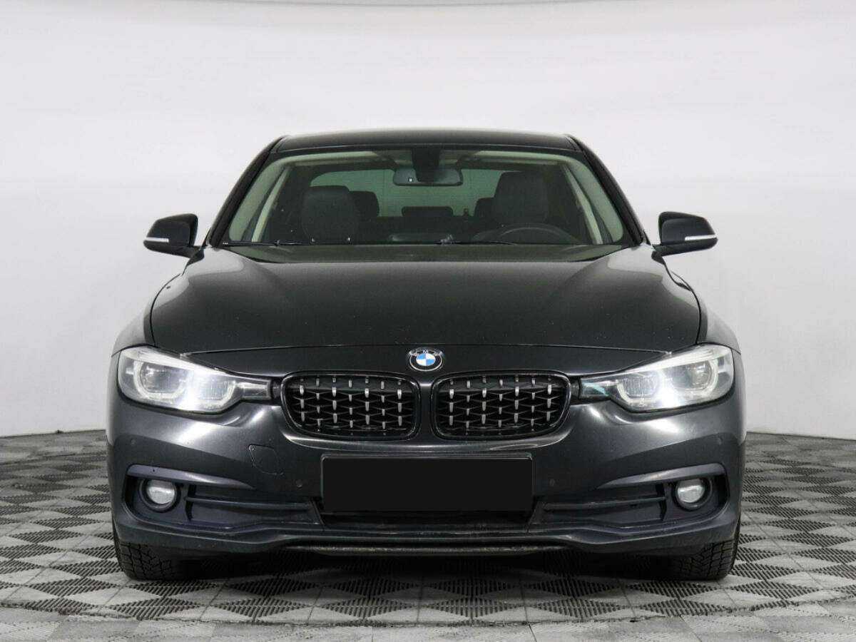 Купить BMW 3 серии, 2017, 154 329 км.. Фото: #2