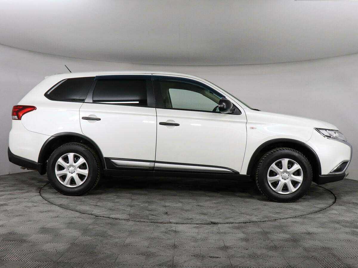 Купить Mitsubishi Outlander, 2015, 130 060 км.. Фото: #3