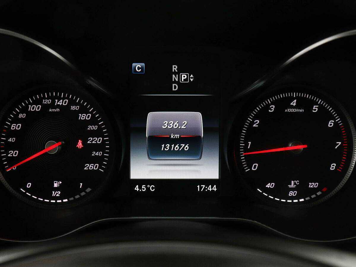 Купить Mercedes-Benz C-Класс, 2015, 131 600 км.. Фото: #8