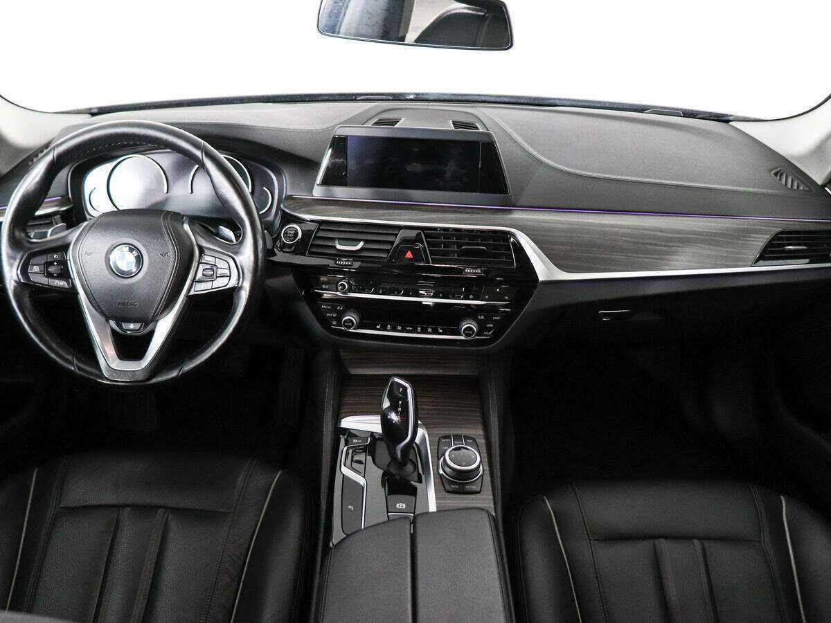 Купить BMW 5 серии, 2018, 139 709 км.. Фото: #6