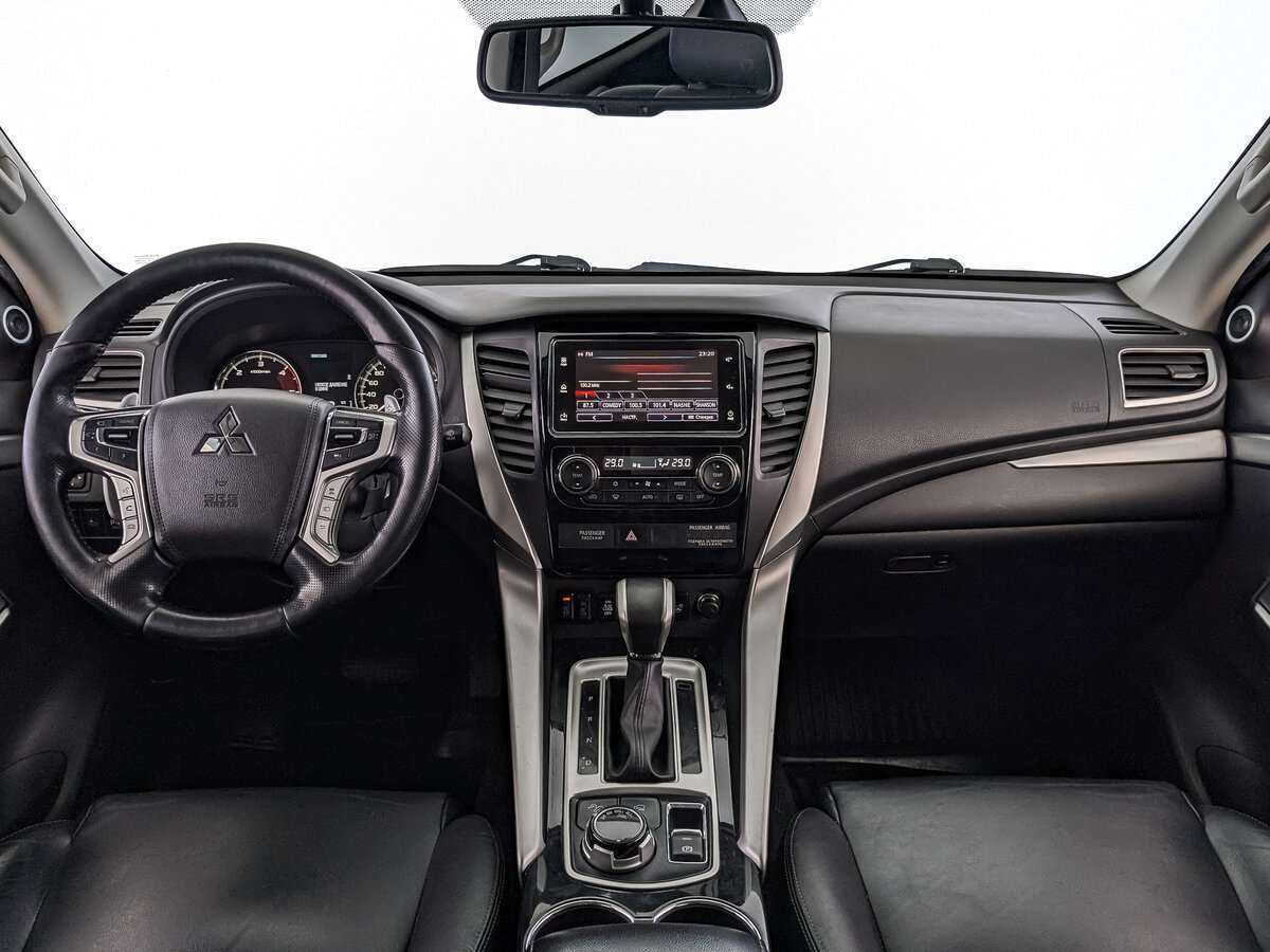 Купить Mitsubishi Pajero Sport, 2017, 198 584 км.. Фото: #9