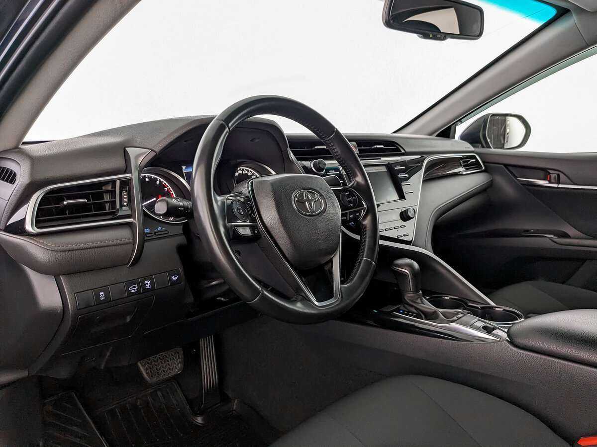Купить Toyota Camry, 2020, 117 733 км.. Фото: #13