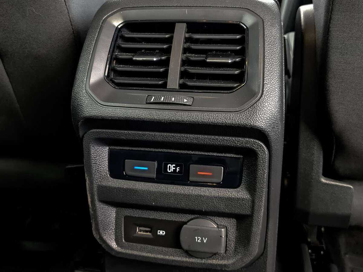 Купить Volkswagen Tiguan, 2020, 112 136 км.. Фото: #22
