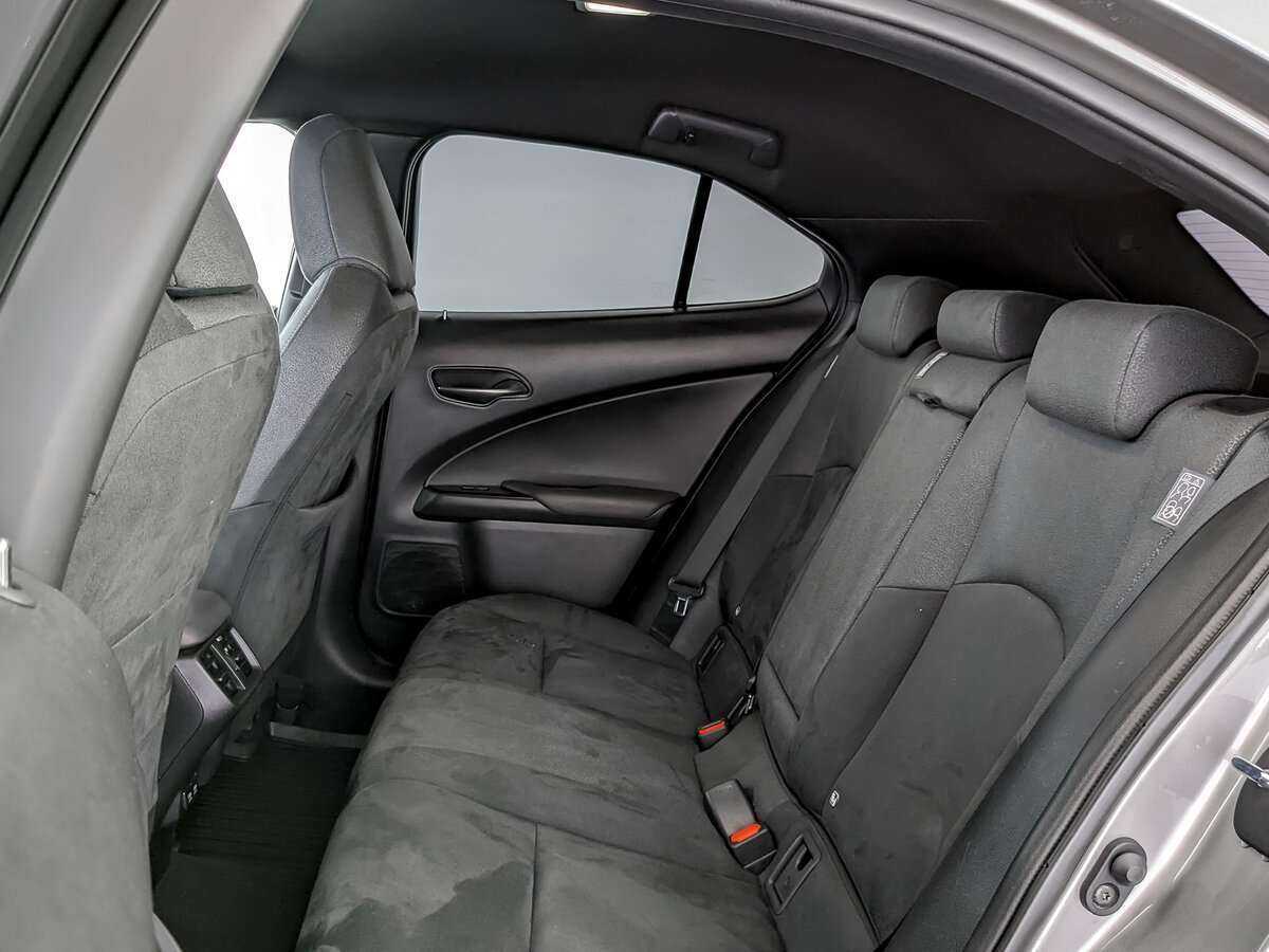 Купить Lexus UX, 2020, 88 849 км.. Фото: #9