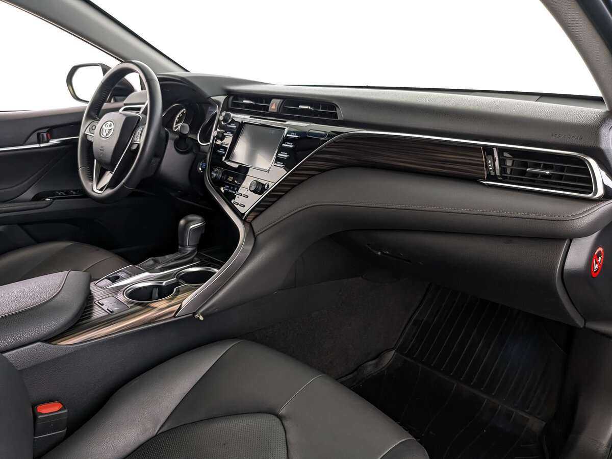 Купить Toyota Camry, 2018, 102 842 км.. Фото: #8