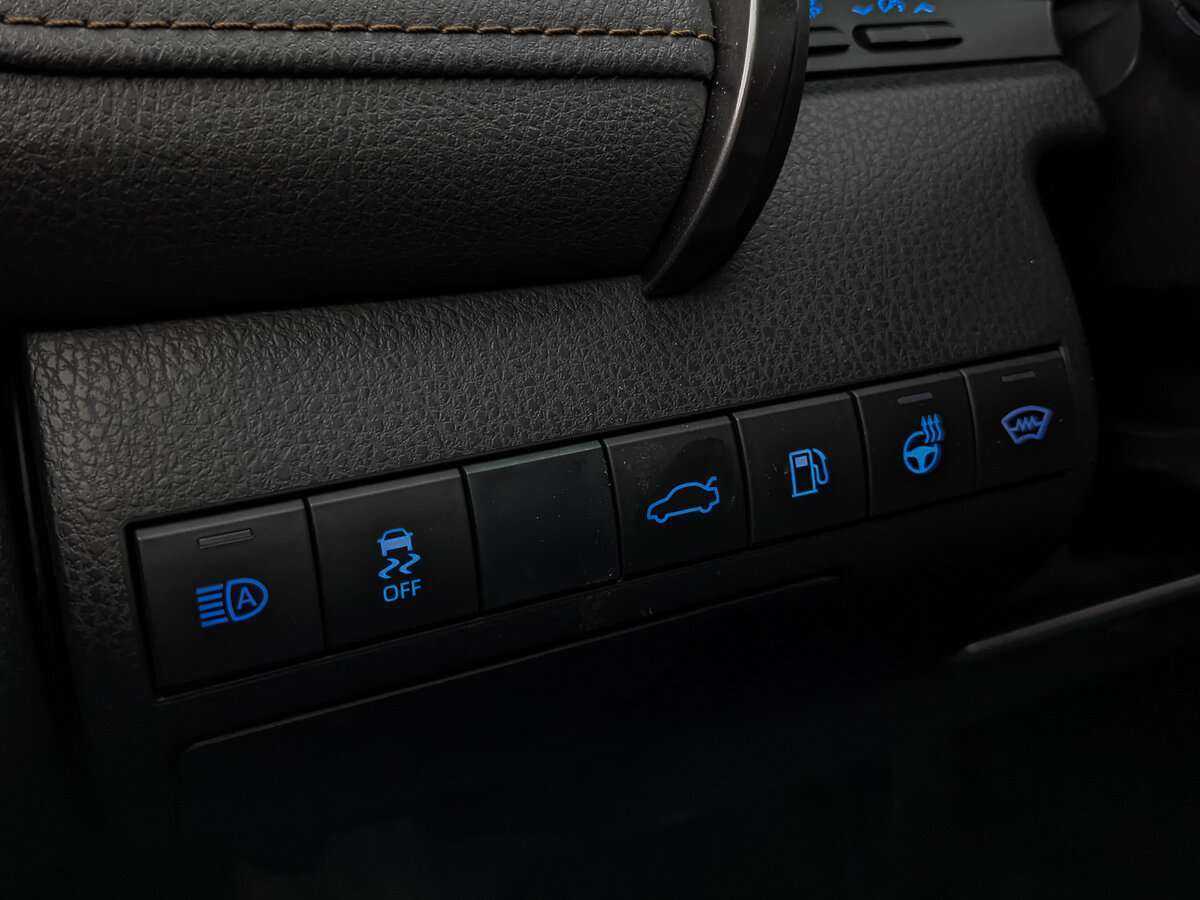 Купить Toyota Camry, 2018, 102 842 км.. Фото: #21