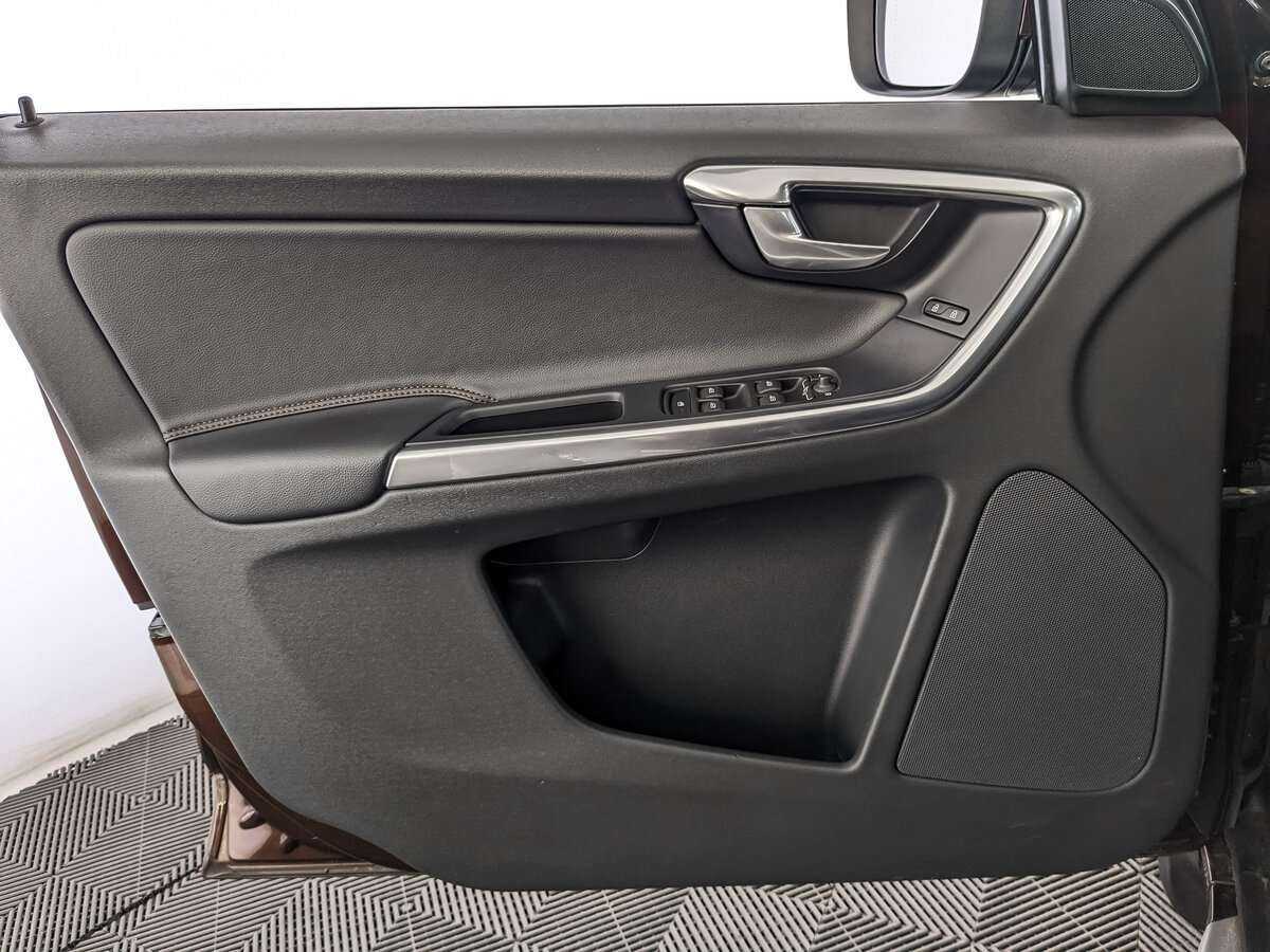 Купить Volvo XC60, 2015, 139 600 км.. Фото: #14