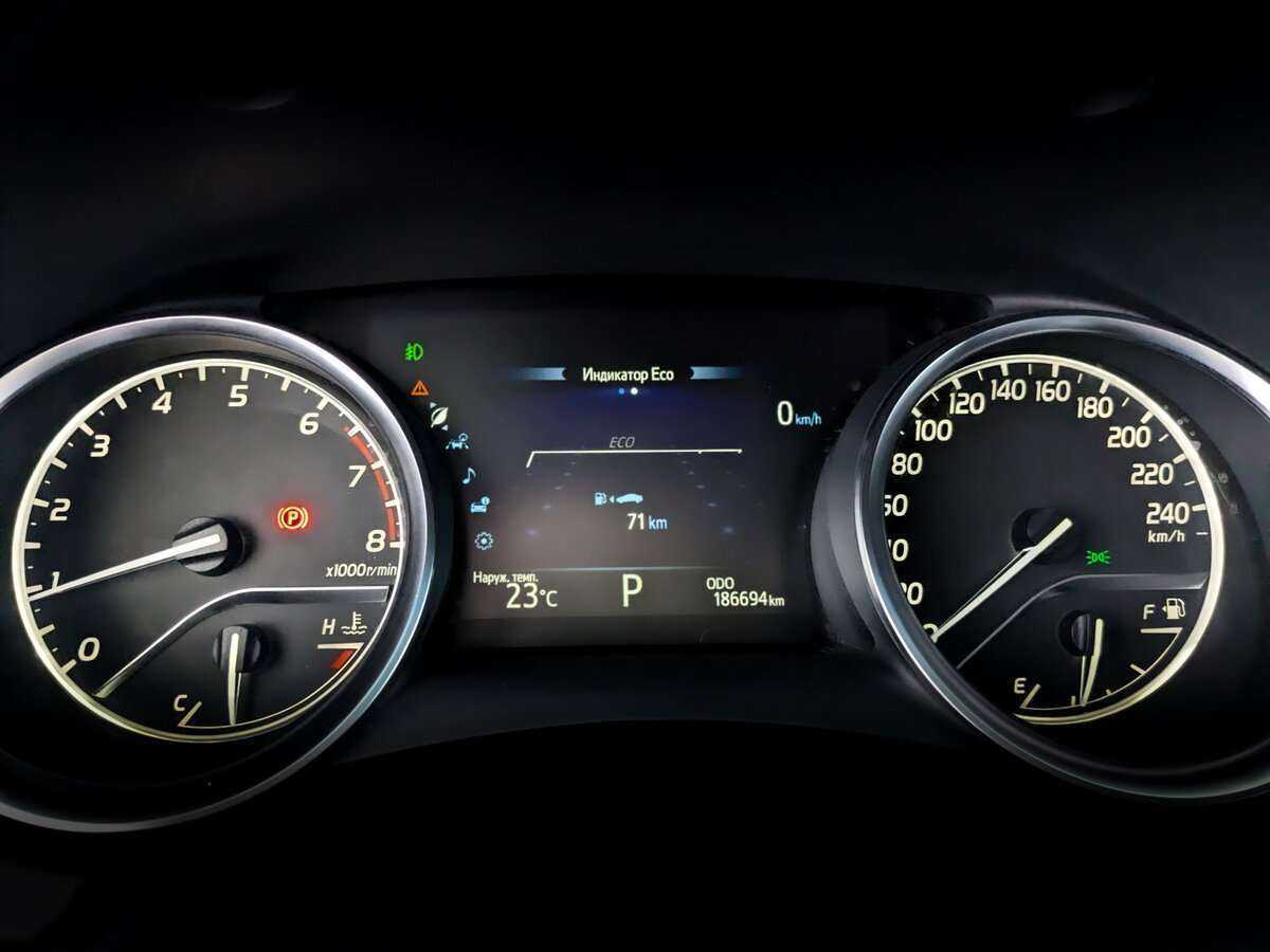 Купить Тойота Камри, 2019, 186 689 км.. Фото: #12