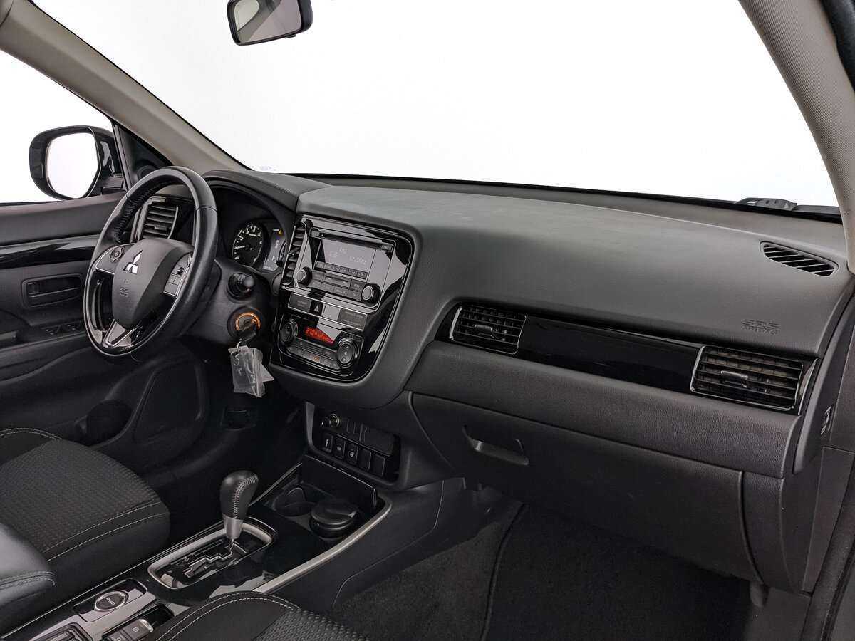 Купить Mitsubishi Outlander, 2019, 82 481 км.. Фото: #8