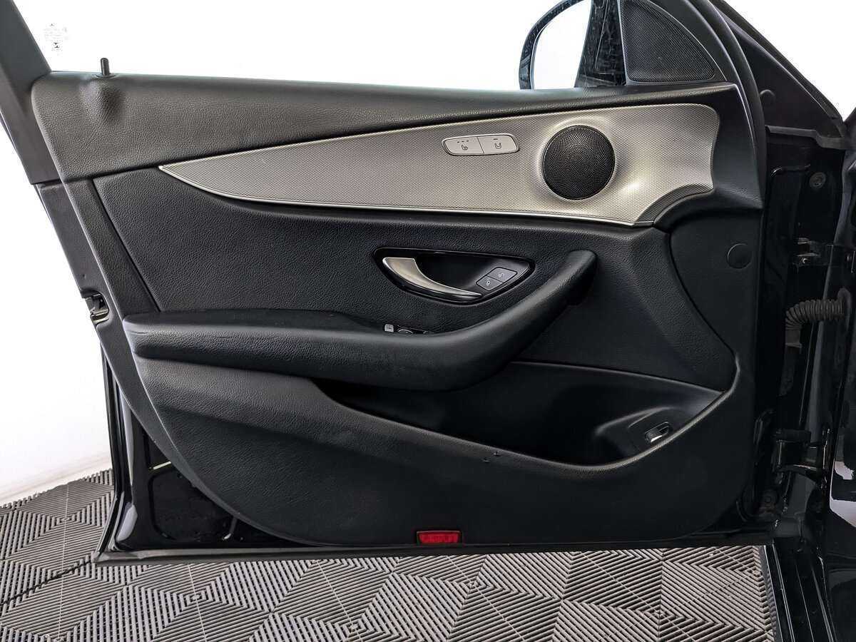 Купить Mercedes-Benz E-Класс, 2018, 217 845 км.. Фото: #14